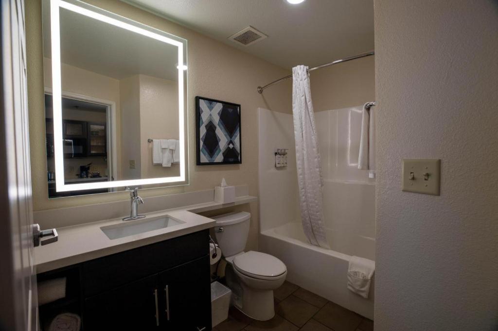 Candlewood Suites Saint Joseph By Ihg Zewnętrze zdjęcie