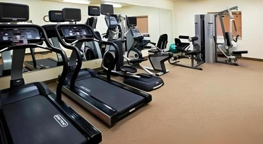 Candlewood Suites Saint Joseph By Ihg Zewnętrze zdjęcie